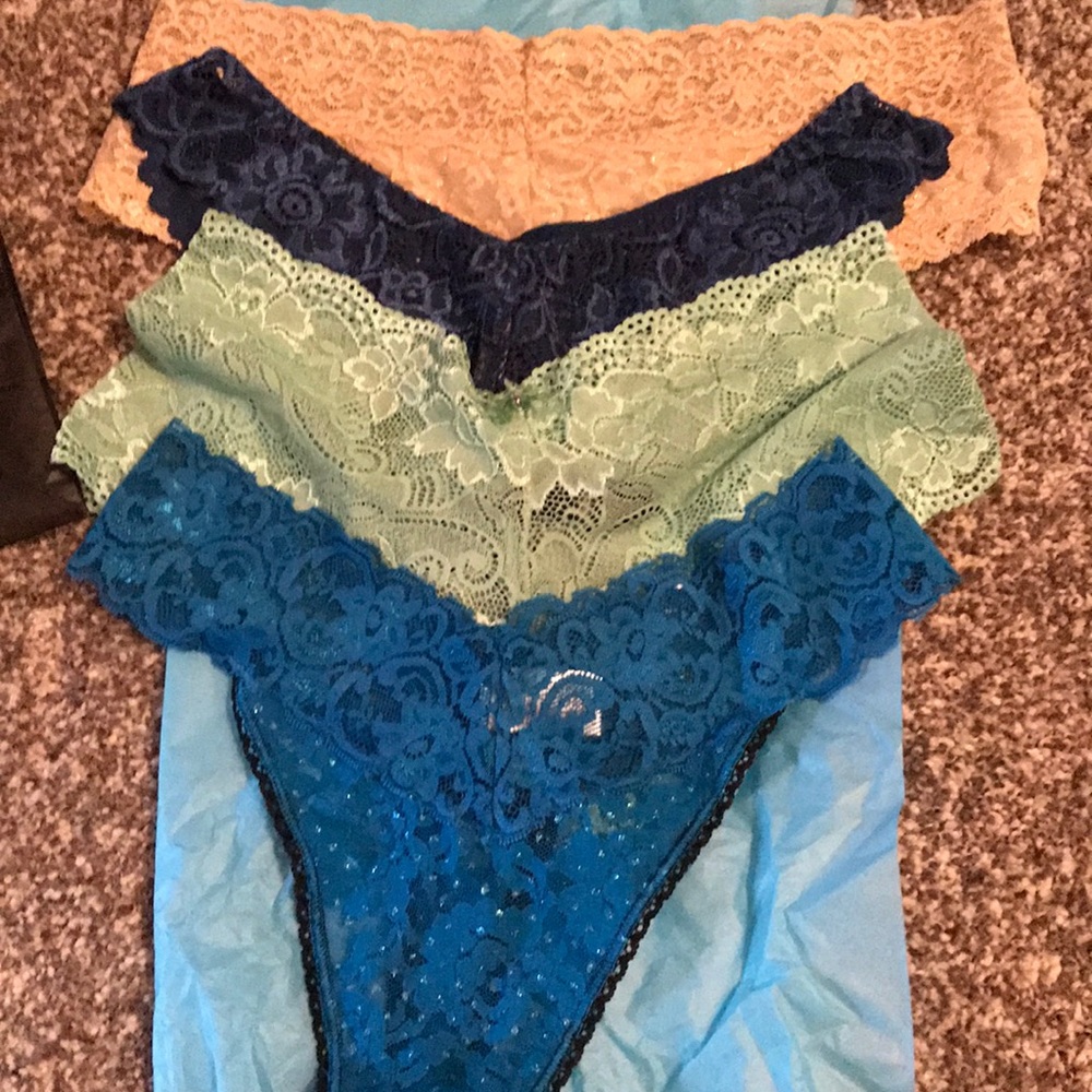 SOLD **pair high end, ⭐️BEAUTIFUL⭐️quality panties